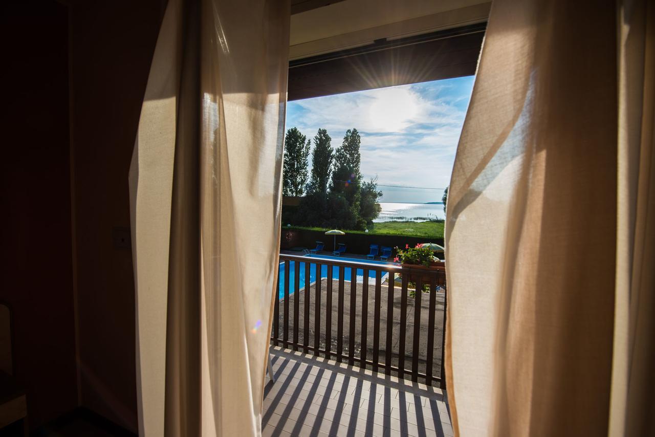 Hotel Torricella Magione Exterior photo